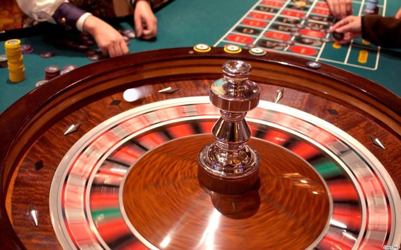 Pemain di Jakarta memeriksa daftar meja Fortune Tiger 77luck sebelum memilih