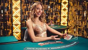 Putaran jackpot Ikan Jackpot di 77luck menampilkan hadiah besar yang tersedia setelah meter jackpot aktif